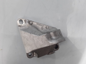 RENAULT Laguna III (2007–2015) Motorhalter 113320002