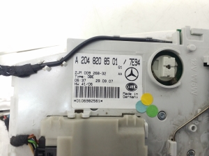 Mercedes Benz C-Class 204 (2007–2014) Eesmine sisevalgustuspaneel A20482085017E94 - 4