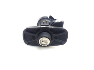 Mercedes Benz C-Class 204 (2007–2014) Trunk lid lock cylinder A2047580014 - 2