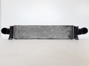  Starpdzesētāja radiators 