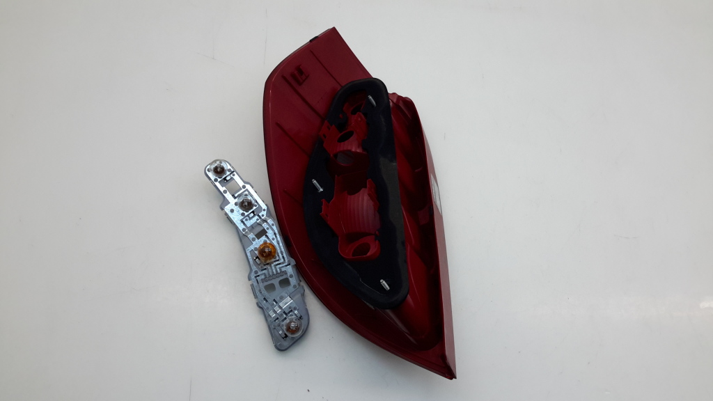 MERCEDES-BENZ A-Class W169 (2004-2012) Rear Right Taillight Lamp A1698201064 20974903