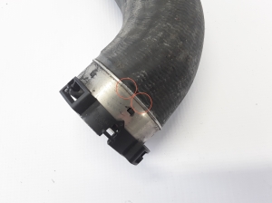  Intercooler hose 