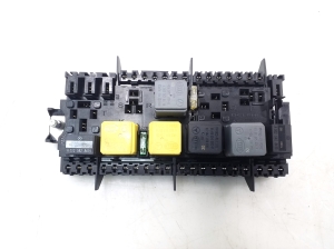   Fuse block holder under the hood 