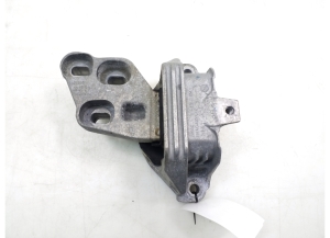 Gearbox mount - A2462400617