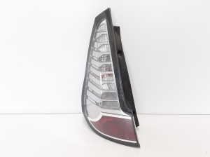  Rear corner lamp 