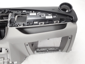 RENAULT Zoe (2012–2026) Salona panelis (torpēda) un tā detaļas 681000711R - 2