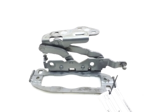   Scharnier Motorhaube  - A2048800828 