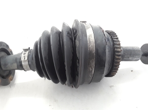 VOLVO XC70 (2000–2007) Front drive shaft and its parts 8689219 - 4