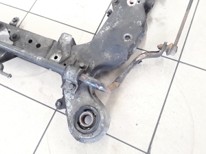 VOLVO XC70 (2000–2007) Eesmine alusraam 30793296 - 5