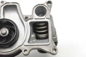 BMW 3 SERIES E90 (2004–2013) Pompe à eau pour automobile - 3