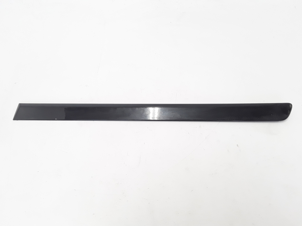 VOLVO XC70 2 generation (2000-2007) Left Side Sliding Door Molding 09187734 22311445