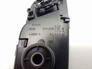Seat Leon (2012–2026) Front door inner handle 5F4839113B - 2