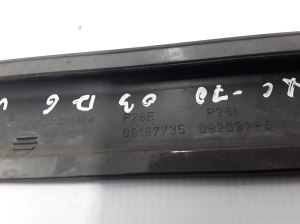 VOLVO XC70 (2000–2007) Rear side door molding 09187735 - 2