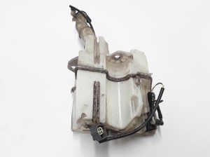   Front washer fluid reservoir  - 9178881 