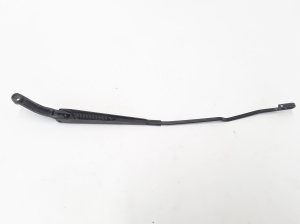 VOLVO XC70 (2000–2007) Esiklaasi puhasti hoob 8624269 - 3