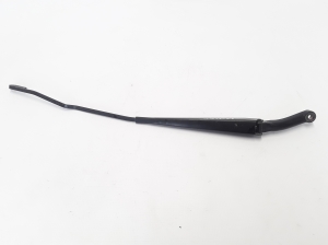   Windshield wiper arm  - 8624269 
