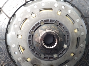  Clutch plate 