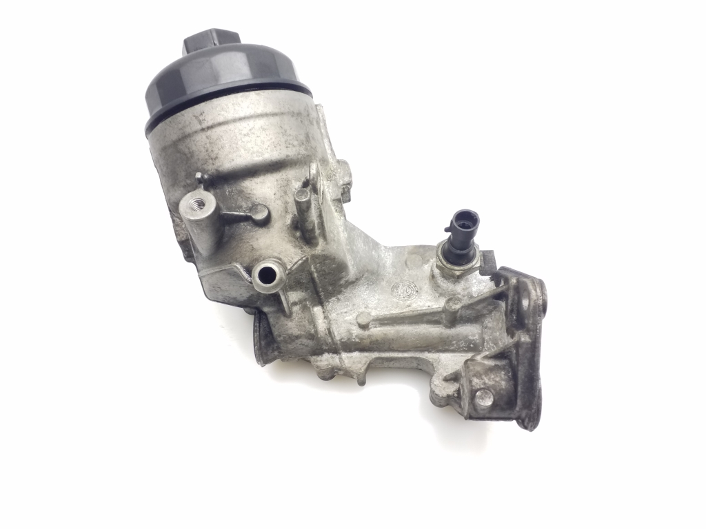 Used Opel Astra Oil filter housing 6740273586
