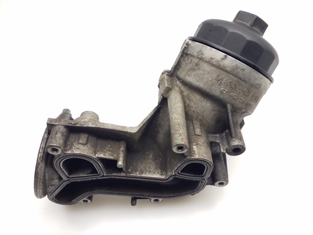 Used Opel Astra Oil filter housing 6740273586
