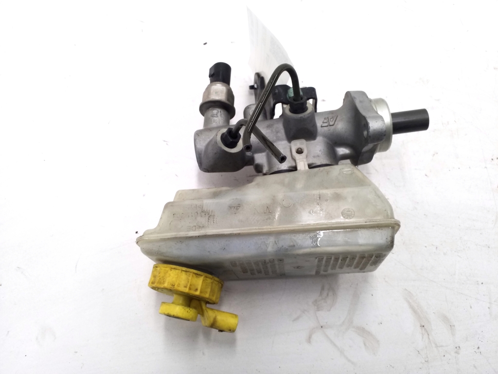 Used Volkswagen Sharan Master cylinder 7M3611019D