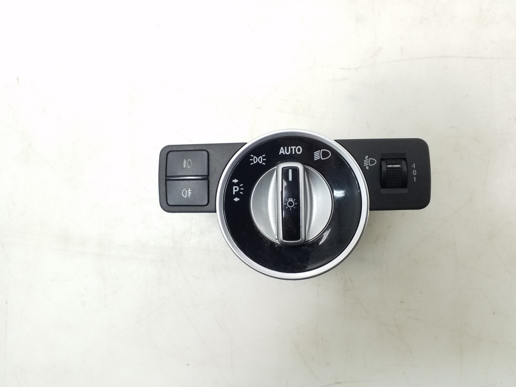 Mercedes Benz E-Class W212 (2009–2015) Lüliti ja selle osad A2129051251 Mercedes Benz E-Class W212 (2009–2015) Lüliti ja selle osad A2129051251