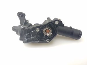 Mercedes Benz A-Class 176 (2012–2018) Termostaat 110602770R - 2