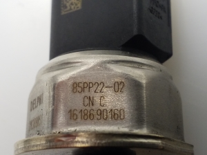 Fuel rail pressure sensor - 28389851