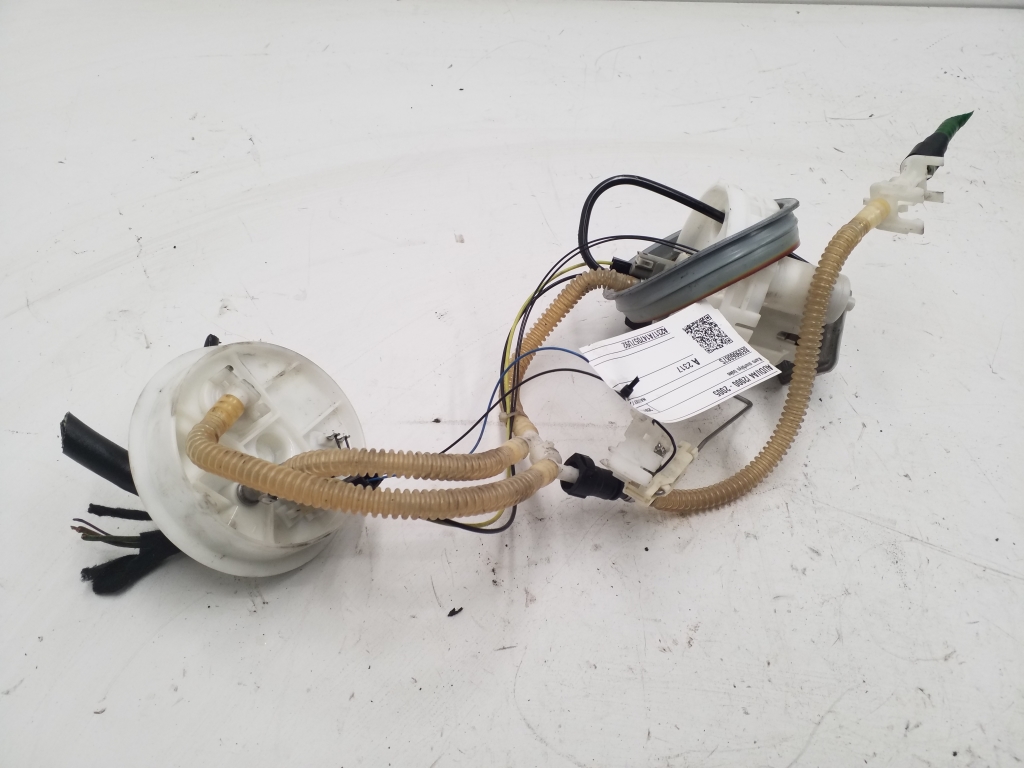 Used AUDI A4 Fuel pump in the tank 8E0906087S