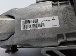 VOLVO V90 (2016–2026) Roolivõlli rist 31451739 - 2