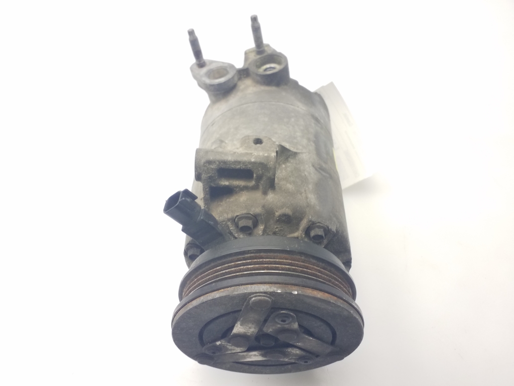 Used Ford Focus Air conditioner compressor CV6119D629BG