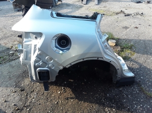   Rear fender and its parts  - 760228440R 