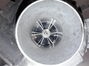 RENAULT Megane II (2002–2009) Turbo 7711497575 - 2