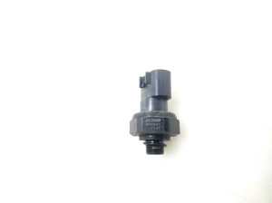 TOYOTA RAV 4 A3 (2005–2012) A/C condenser sensor - 3