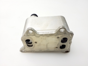 AUDI A3 8V (2012–2020) Oil cooler 06L117021G - 3