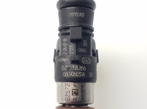 AUDI A3 8V (2012–2020) Kütusepihusti 06L906031A - 2