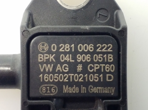 Volkswagen Golf VII (2012–2026) Other sensor 04L906051B - 4