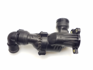 AUDI A4 B9 (2015–2026) Termostaadi korpus 04L121111H - 2