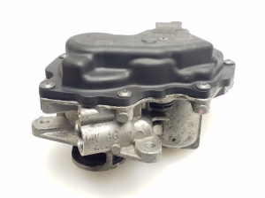 AUDI A4 B9 (2015–2026) Ventil Abgasrückführung 04L131501 - 3