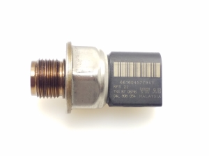 Fuel rail pressure sensor - 04L906054