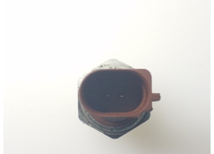 AUDI A4 B9 (2015–2026) Muu andur 04LK919081B - 3
