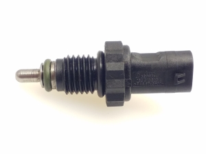  Coolant temperature sensor 