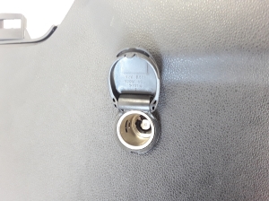 RENAULT Koleos (2016–2026) Salona konsoles cita detaļa 689205923R - 4