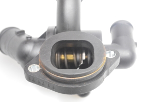 Volkswagen Polo V (2009–2017) Kühlmittelthermostat 03L121111S - 4