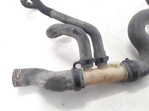  Cooling radiator hose 