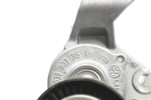 Volkswagen Tiguan (2007–2016) Kliimakompressori kinnitus 03L903143Q - 5