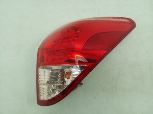  Rear corner lamp 