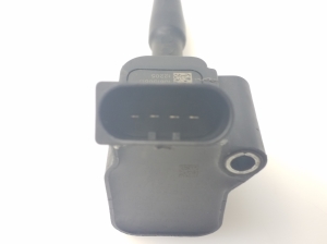 Volkswagen Golf VII (2012–2026) Ignition coil 04E905110K - 3