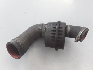  Intercooler hose 