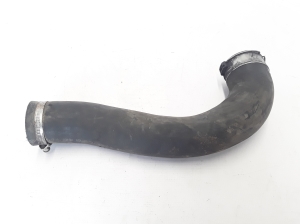 Intercooler hose - 6670859A