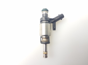  Fuel injector 